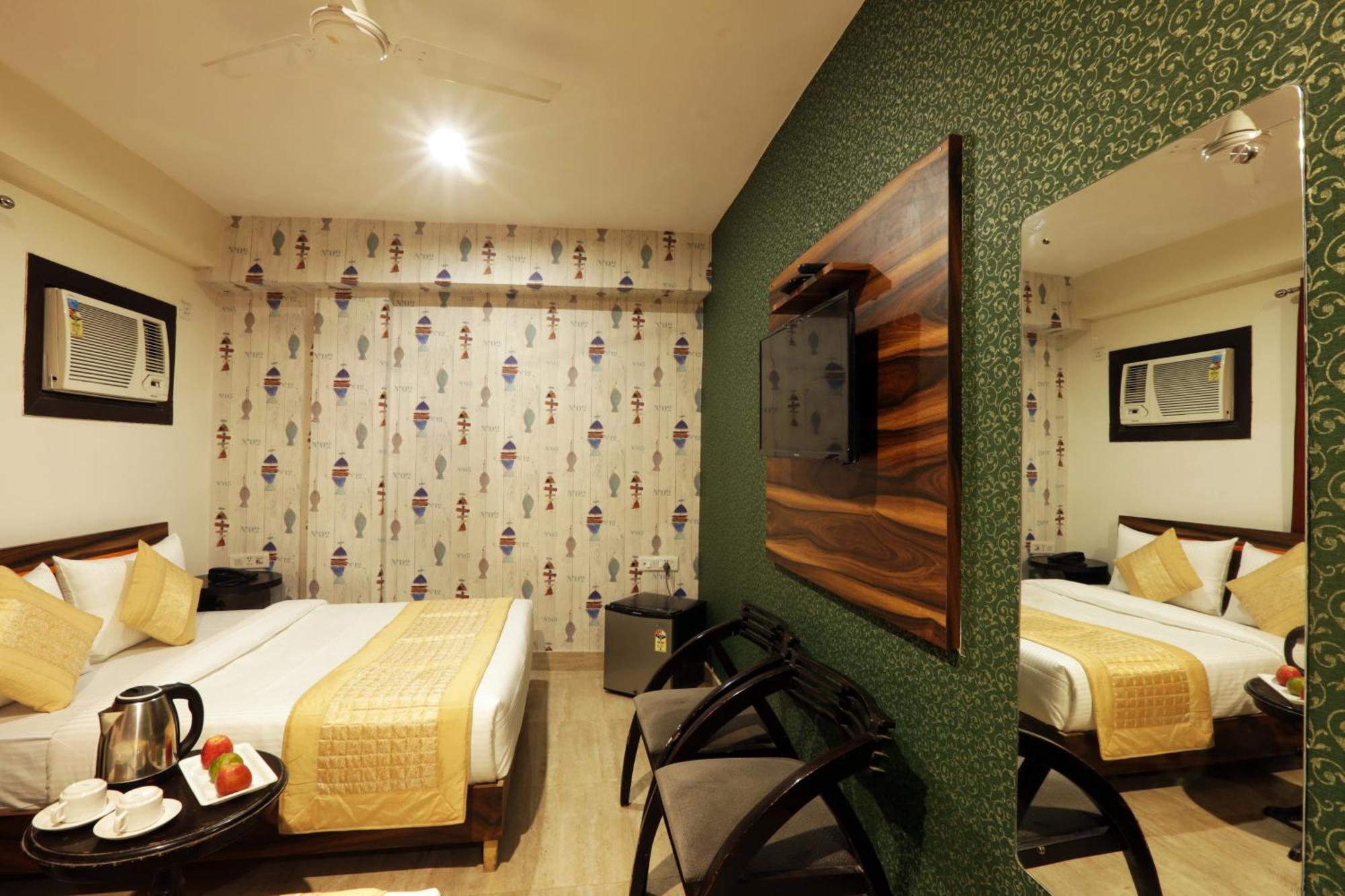 Bed & Breakfast Classic Paradise New Delhi